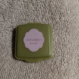 Dandelion Baby Pink Brightening Face Powder Blush Benefit Cosmetics .08 oz